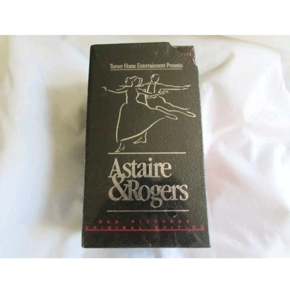 ASTAIRE & ROGERS‎ Musical VHS 3 Movie Box Set Swing Time Shall We Dance /Top Hat